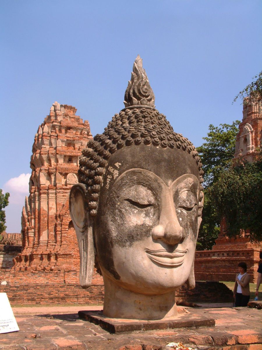 Ayutthaya, berühmter Buddhakopf
