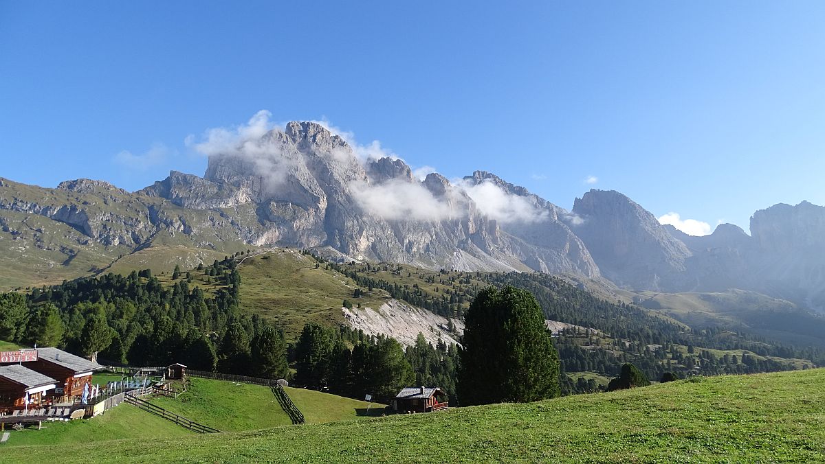 Regensburger Hütte und Stevia-Gruppe