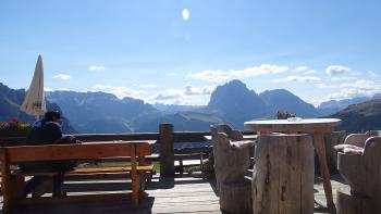 Aussicht von der Terrasse der Troier Hütte