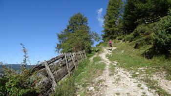 Beginn des Aufstiegs am nördlichen Ortsrand von Wolkenstein