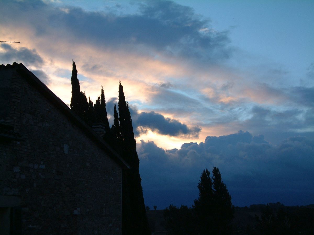 Gewitterwolken am Morgen