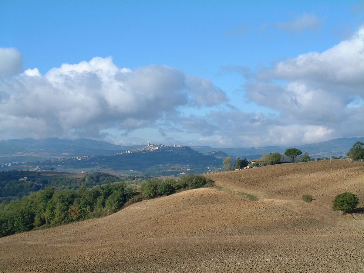 irgendwo auf dem Weg nach Orvieto, die Stadt schon zu sehen