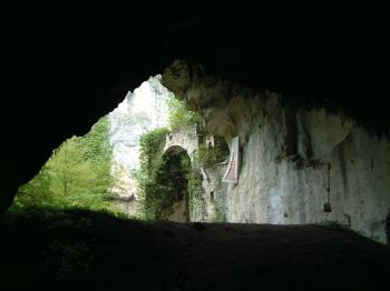 Höhle im Valle dei Grilli